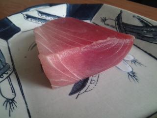 理由ありメバチ鮪中トロ