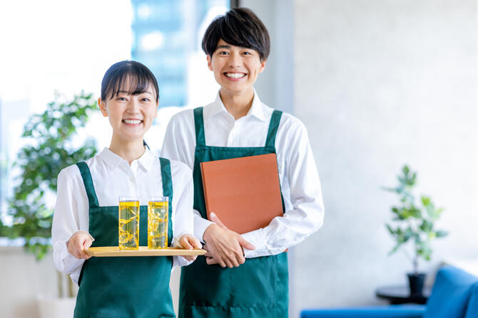 飲食店を「副業」で開業できる？やり方と注意点を解説！