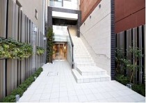 西武新宿の店舗物件