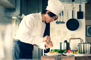 申し込み受付中の特集テーマ